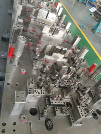 Dongguan metal stamping continuously mold