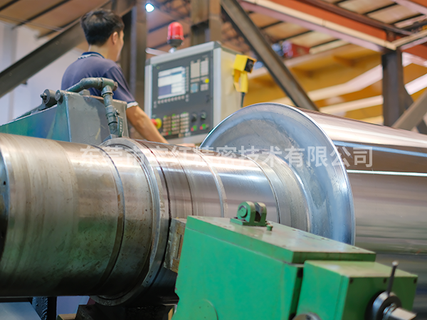 Rolling mill grinding