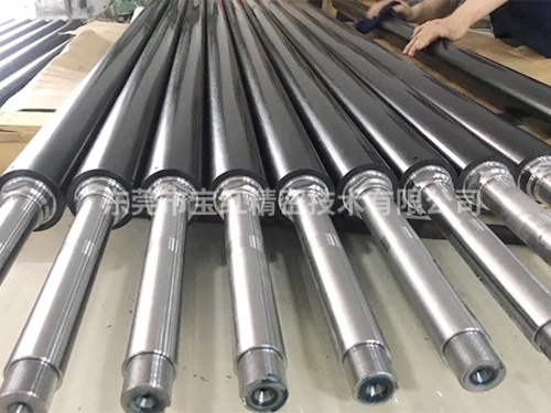 Carbon fiber roller shaft