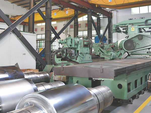 CNC Roll Grinding Machine