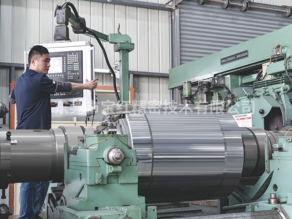 Rolling mill grinding