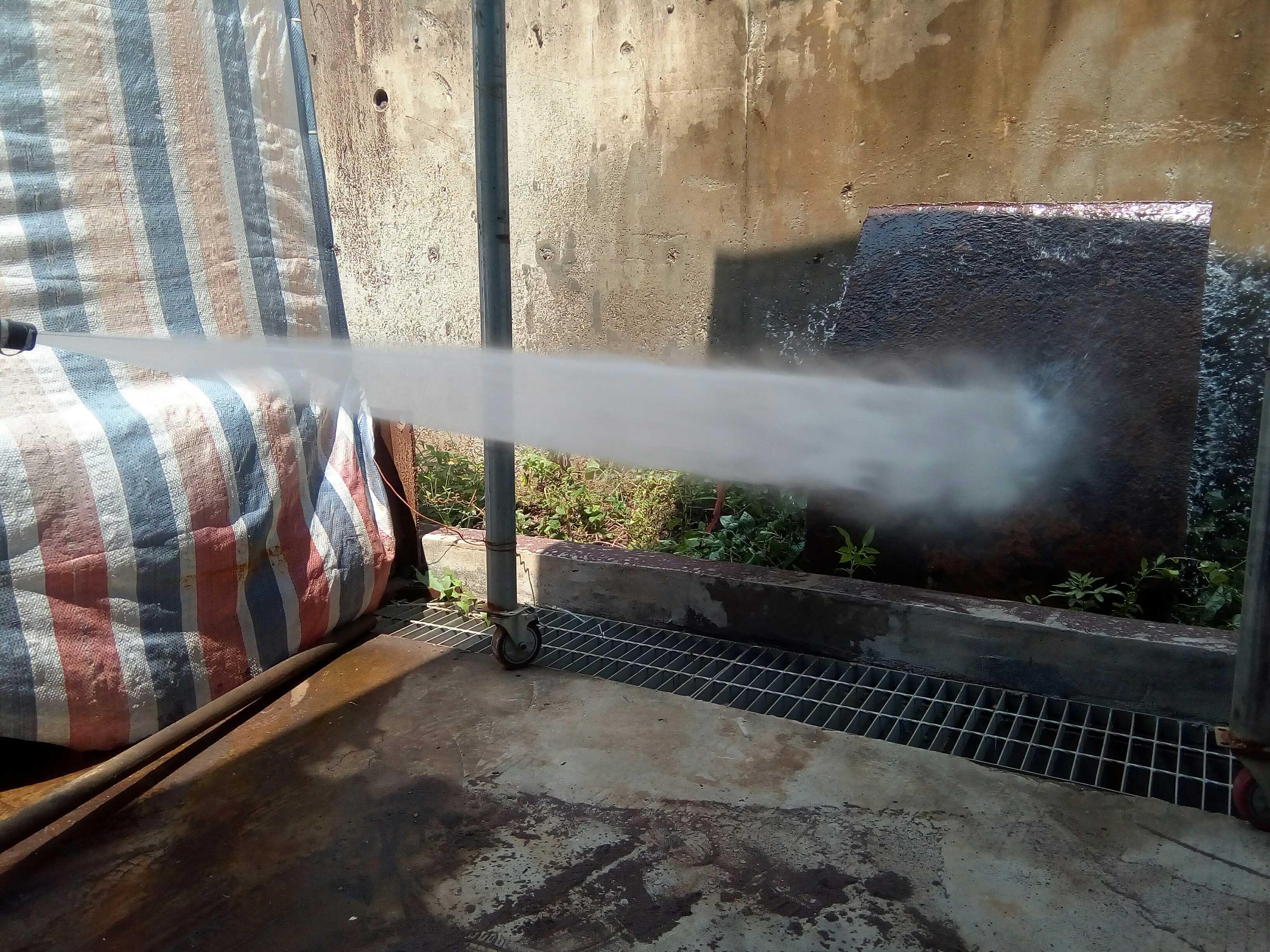 High pressure water jet sandblasting machine, high pressure water sandblasting gun