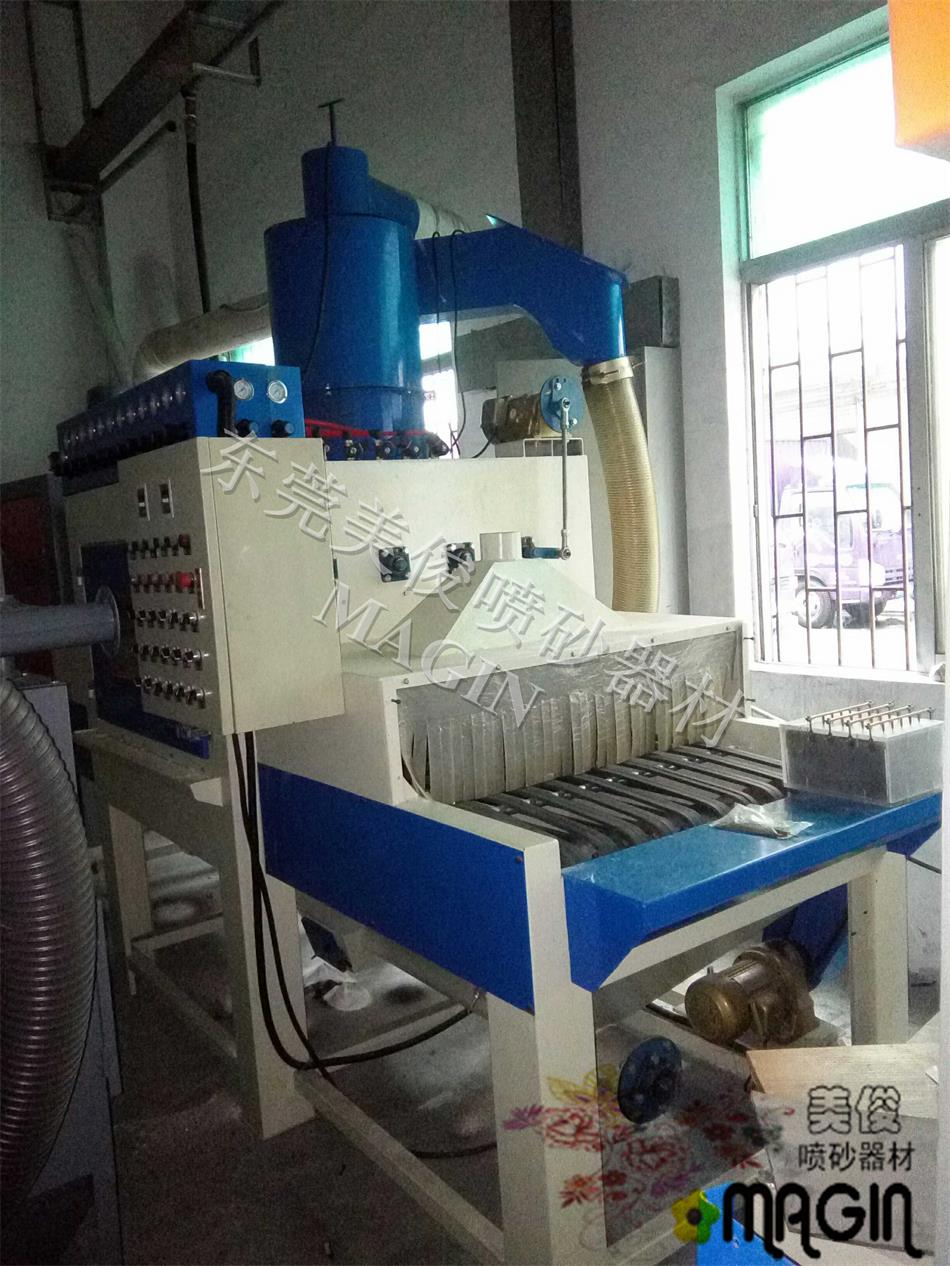 Conveying sandblasting machine, automatic sandblasting machine, glass sandblasting machine, environmental sandblasting machine, sheet metal sandblasting machine