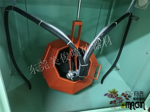 Roller sandblasting machine, rolling blue sandblasting machine, hardware sandblasting