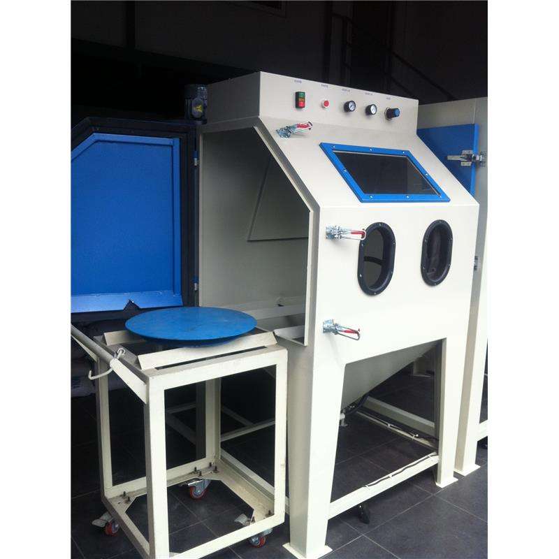 Mold blasting machine, turntable blasting machine, trolley blasting machine