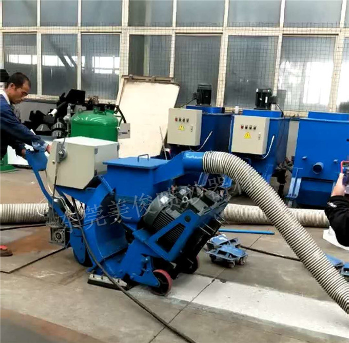 Auto sand blasting machine