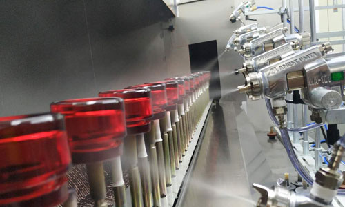 Automatic spraying line, plating production line, spraying production line