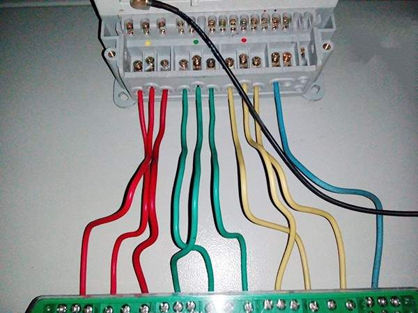 Electronic wire switch application