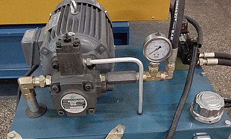Auxiliary machine series